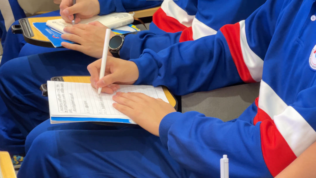 复读学校.png 复读学校.png