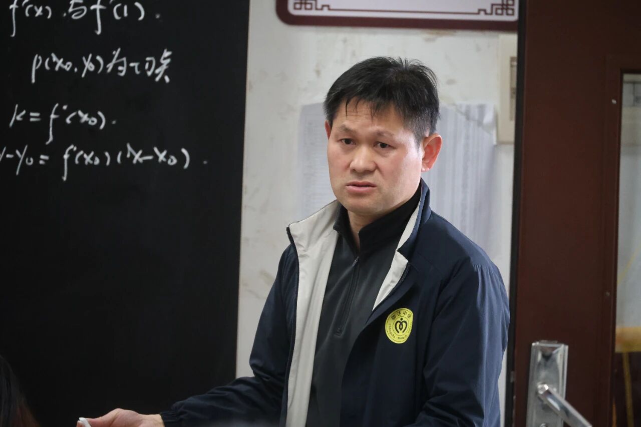 1775962491194210.jpg 1775962491194210.jpg